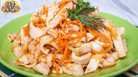 Закуска из моркови по-корейски с кальмаром (кг).