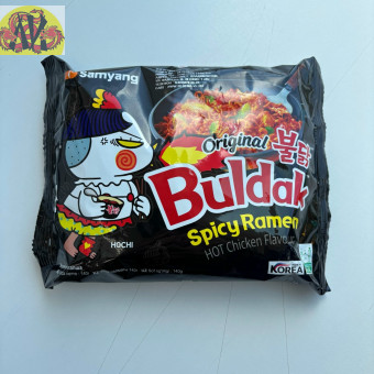 Лапша SAMYANG "Hochi" со вкусом острой курицы 140 г