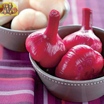 Чеснок маринованный по-корейски красный\белый (кг).